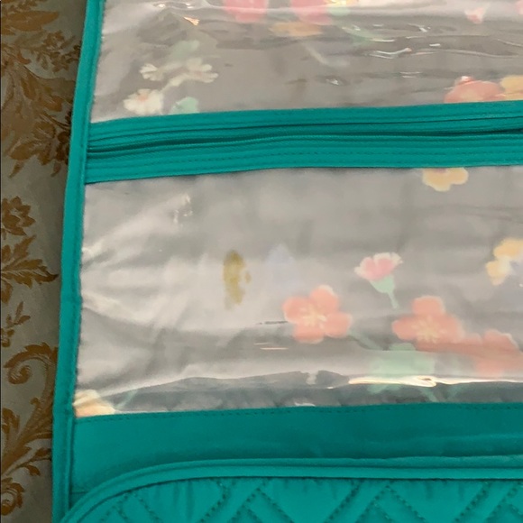 Makeup bag - Picture 3 of 3